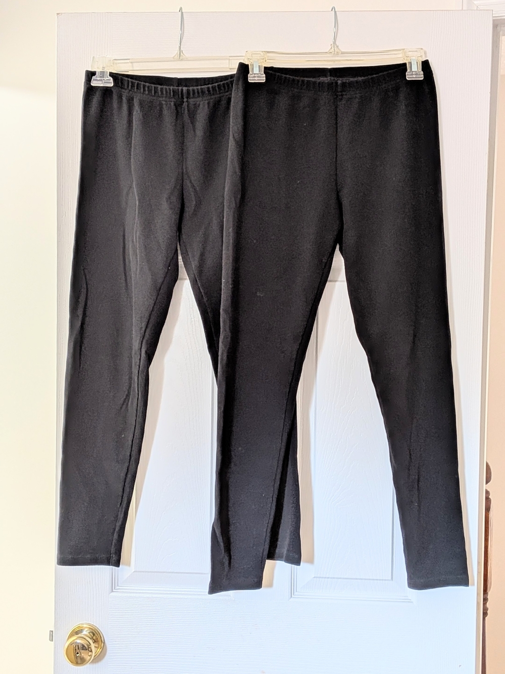Uniqlo Black Women's Stretch Leggings - Pair